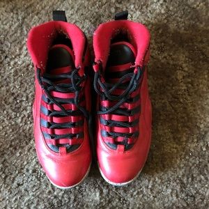 Jordan 10 Bulls size 9